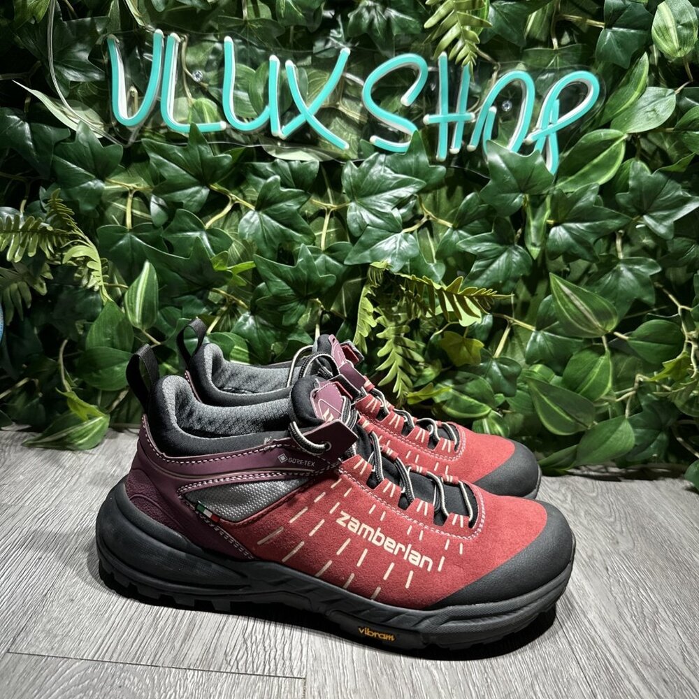 Zamberlan 335 Circe GTX Low Womens Hiking Red  Boots Size 9